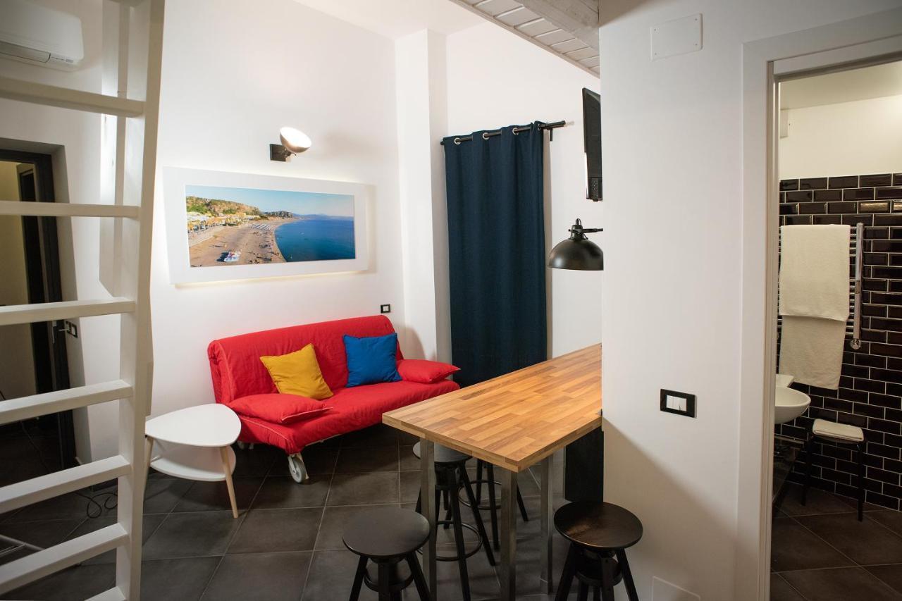 Incentro B&B Милаццо Экстерьер фото